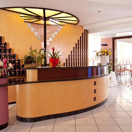 Hotel Royal-Spiaggia Gatteo a Mare Ngoại thất bức ảnh
